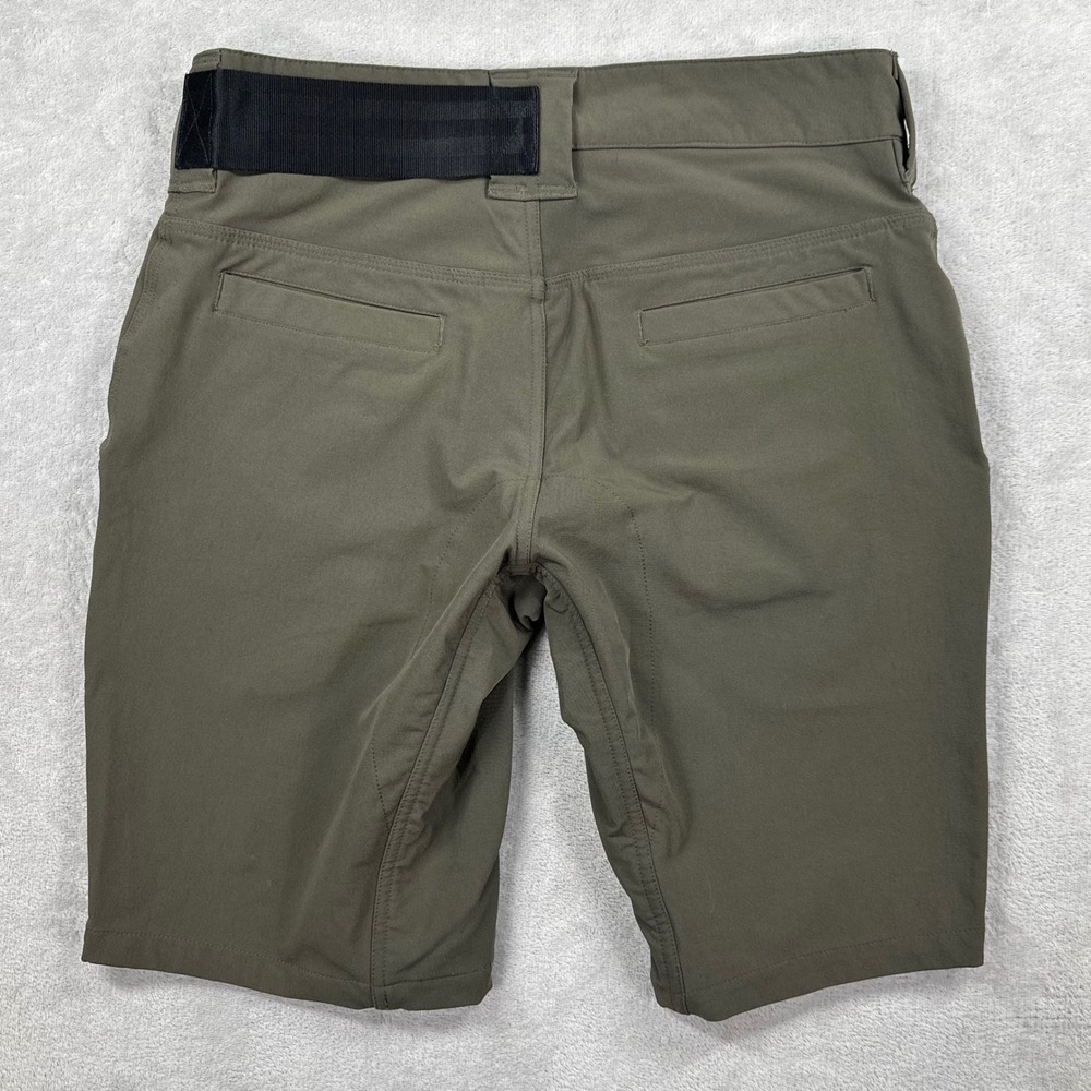 Chrome Industries Shorts Men 32 Olive Green Cycling Technical Stretch Commuter - Picture 5 of 10
